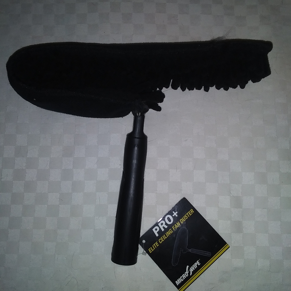 icroSwipe Microfiber Ceiling Fan Brush with Click-Lock Feature
